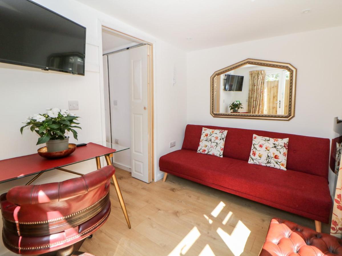 Garden Suite Dronfield Esterno foto